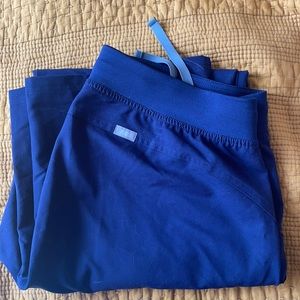 Figs size Large/Tall pants Navy